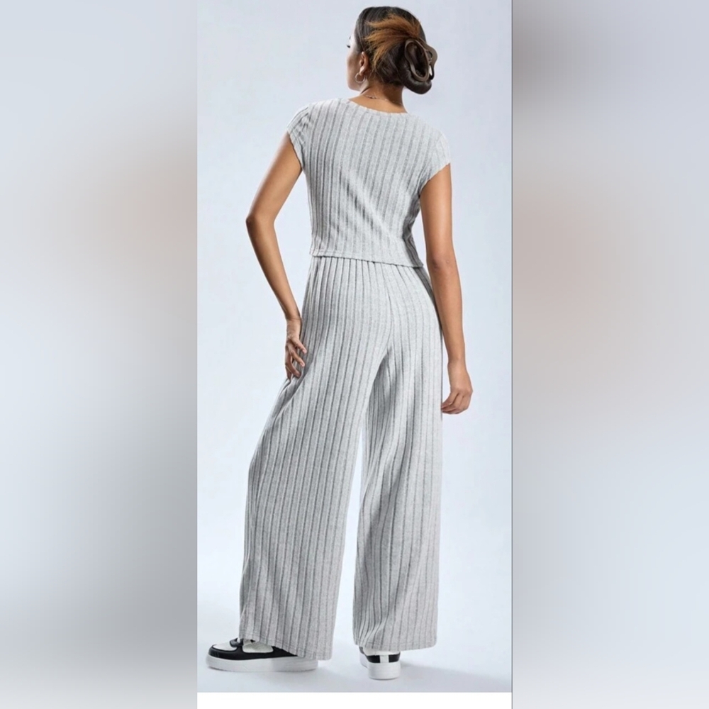 ANTHROPOLOGIE Caution To The Wind Gray Knit Striped Women's Jumpsuit Size M